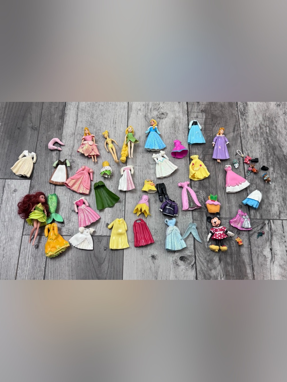 Disney Princess Magiclip Polly Pocket Doll Lot Dolls Accessories Dresses
